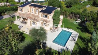  Maison � vendre 8 pi�ces 220 m�