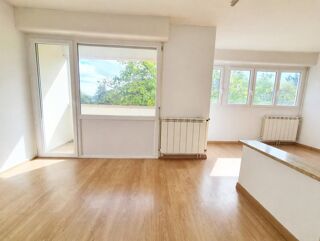 Vente Appartement Appartement T3 spacieux et lumineux, deux balcons Le bouscat