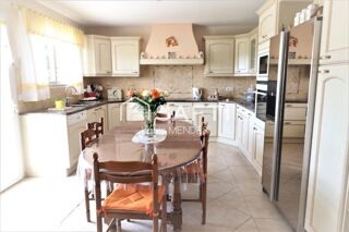  Maison à vendre 8 pièces 222 m²
