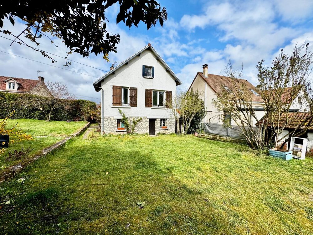 Maison 68 m2 - 3 chambres- sous-sol total- terrain 372 m2
