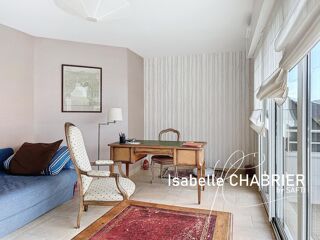  Maison  vendre 8 pices 244 m