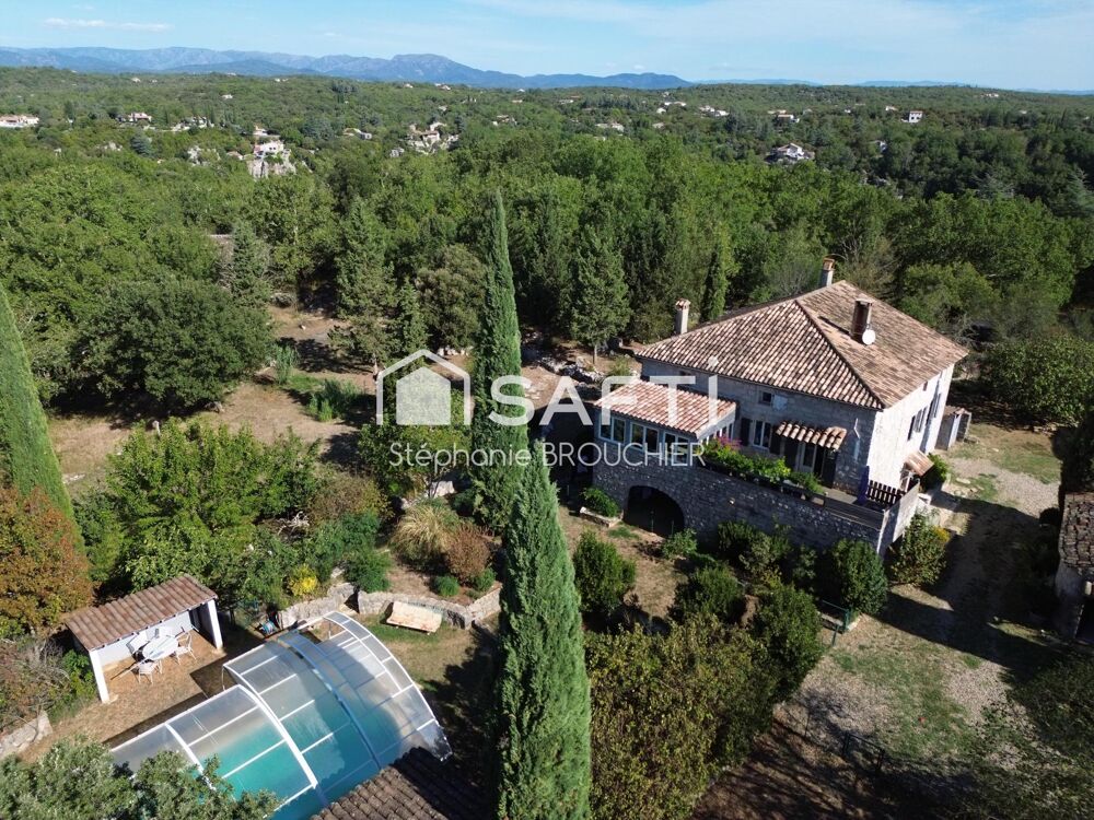 Vente Maison Maison en pierre 151 mm² avec parc piscine et dépendance. Saint-alban-auriolles