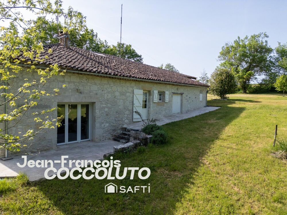 Maison en pierre à la campagne
