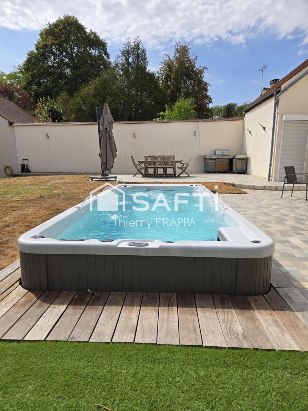 Vente Maison 235 m², 5 chambres et dépendance : une propriété aux volumes rares La houssaye-en-brie
