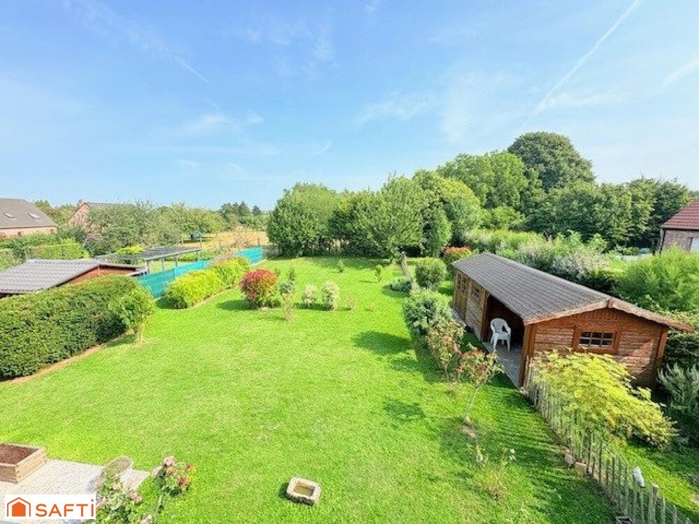Maison individuelle contemporaine de 2012, dans un environnement calme et résidentiel ( Surface totale :165 m ².)