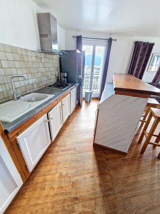  Appartement � vendre 9 pi�ces 165 m�