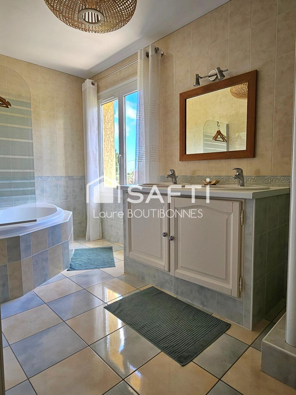 Vente Maison Maison 172m² - 4 chambres - garage 60m² Saint-sulpice-la-pointe