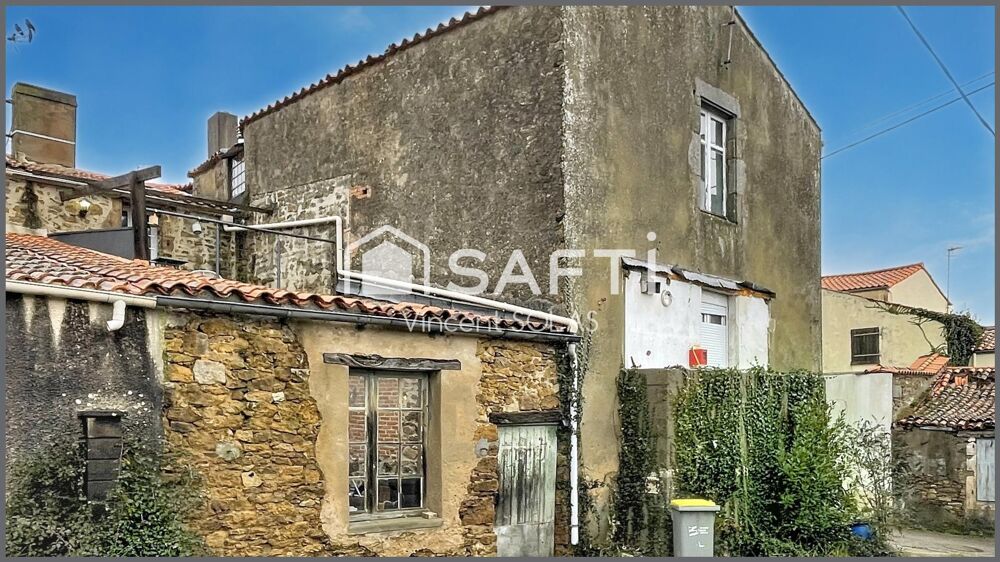 Immeuble de Rapport - Division en 3 Logements + 1 Local Commercial à AVRILLE !!