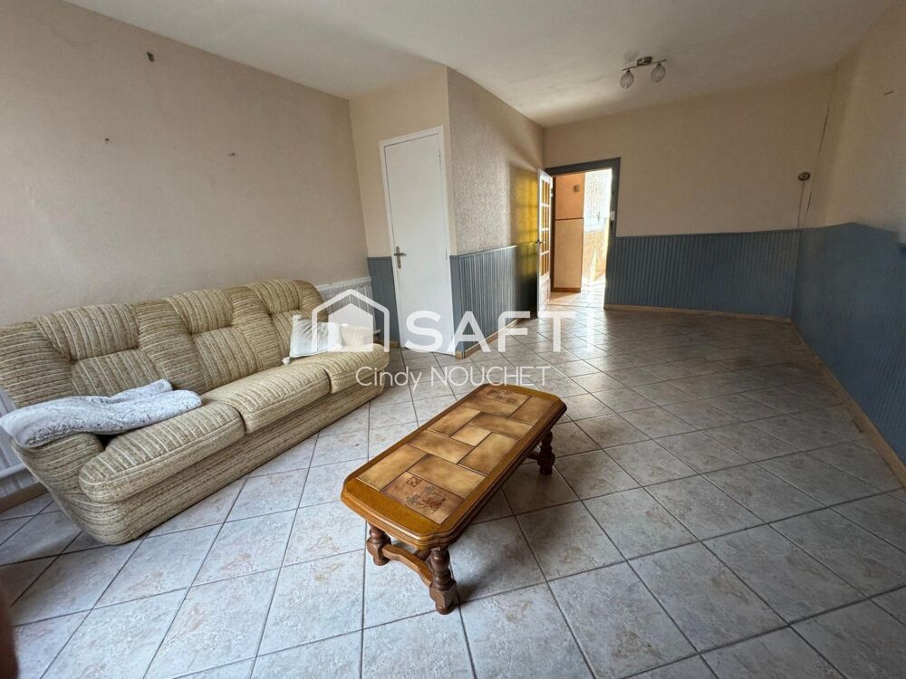 Vente Maison Donnez vie � vos envies dans cette maison � rafraichir ! La fleche