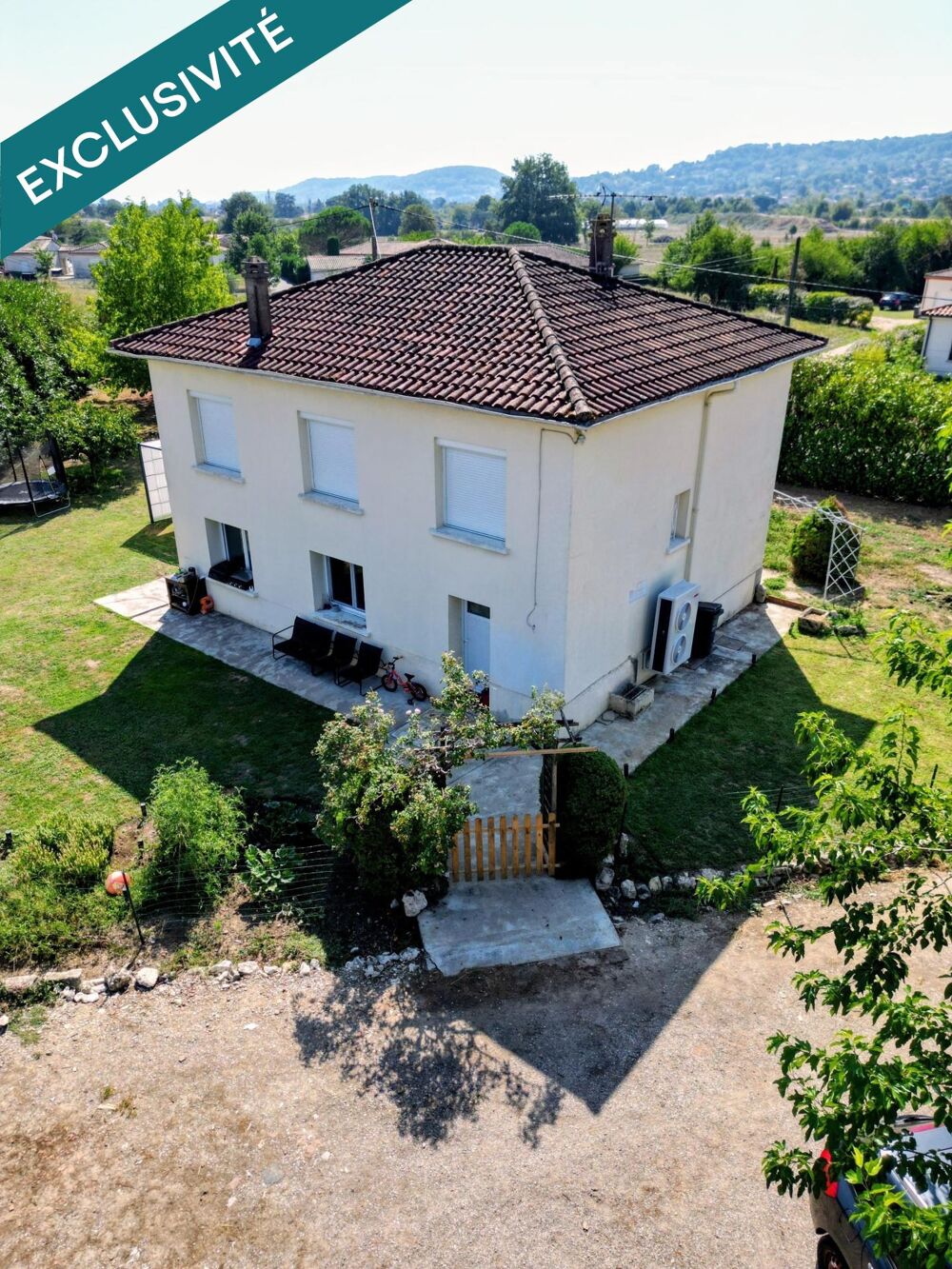 Maison 7 pièces  119 m² habitables  Terrain de 650 m²  Bias / Pujols