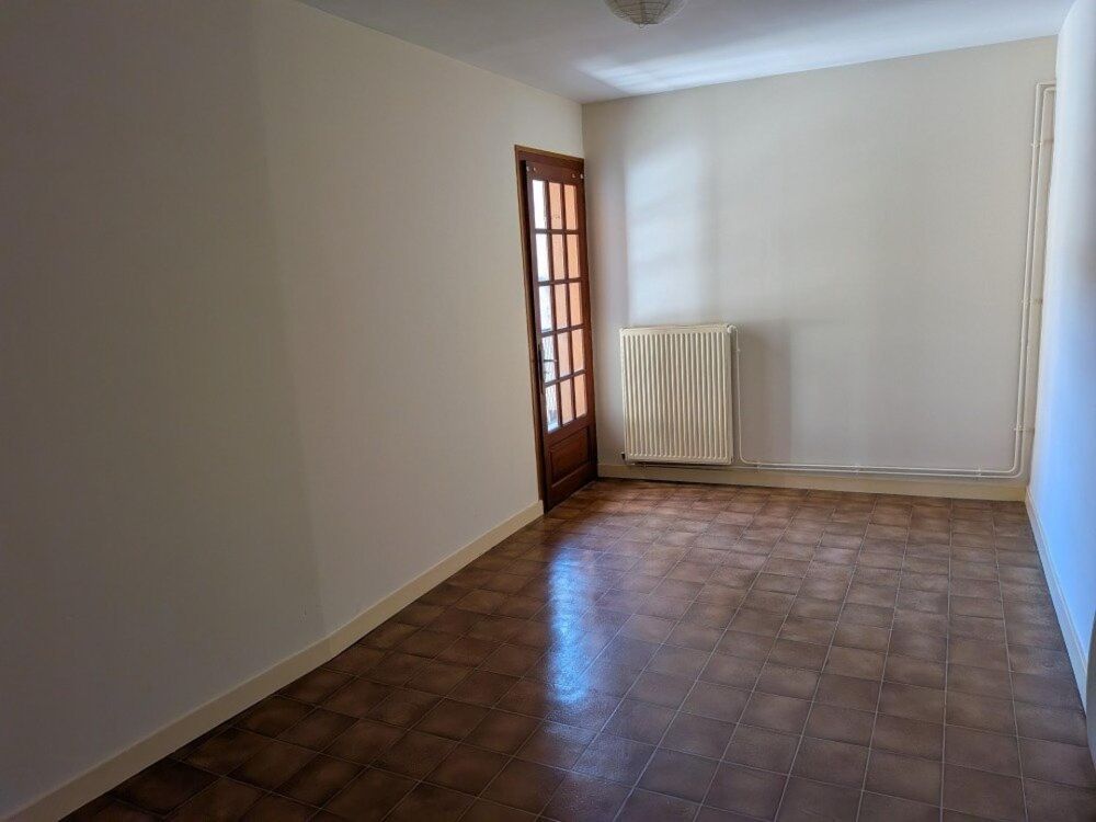 Location Appartement appartement 3 pieces SALINS LES BAINS Salins-les-bains