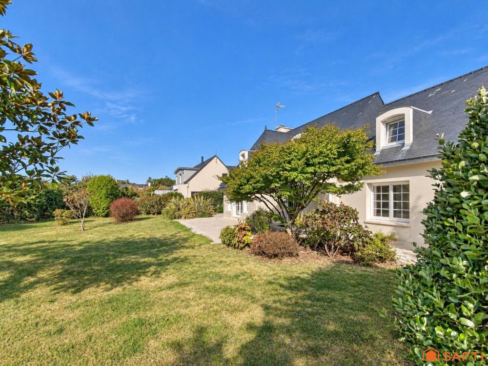 Vente Maison Mousterlin, familiale de 218 m², 5 ch, terrain 1 751 m² Fouesnant