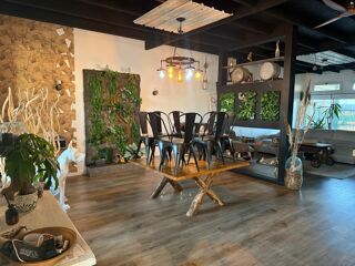  Maison � vendre 6 pi�ces 217 m�