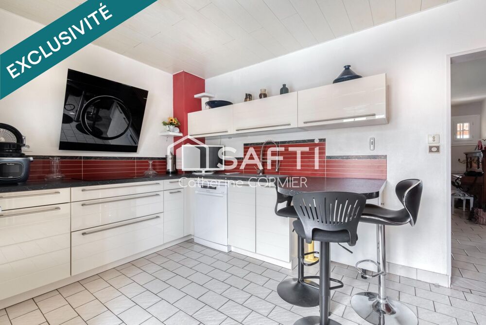 Vente Maison Maison de 179 m2 avec piscine et sous sol complet La possonniere