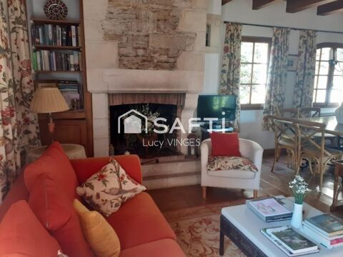   Magnifique maison en pierre avec pigeonnier Maison - 4 pice(s) - 105 m