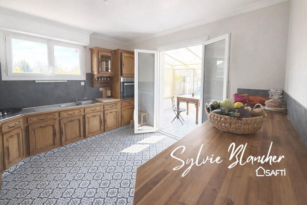 MAISON 210 m2 - 6 CHAMBRES - TERRAIN 1366 M2