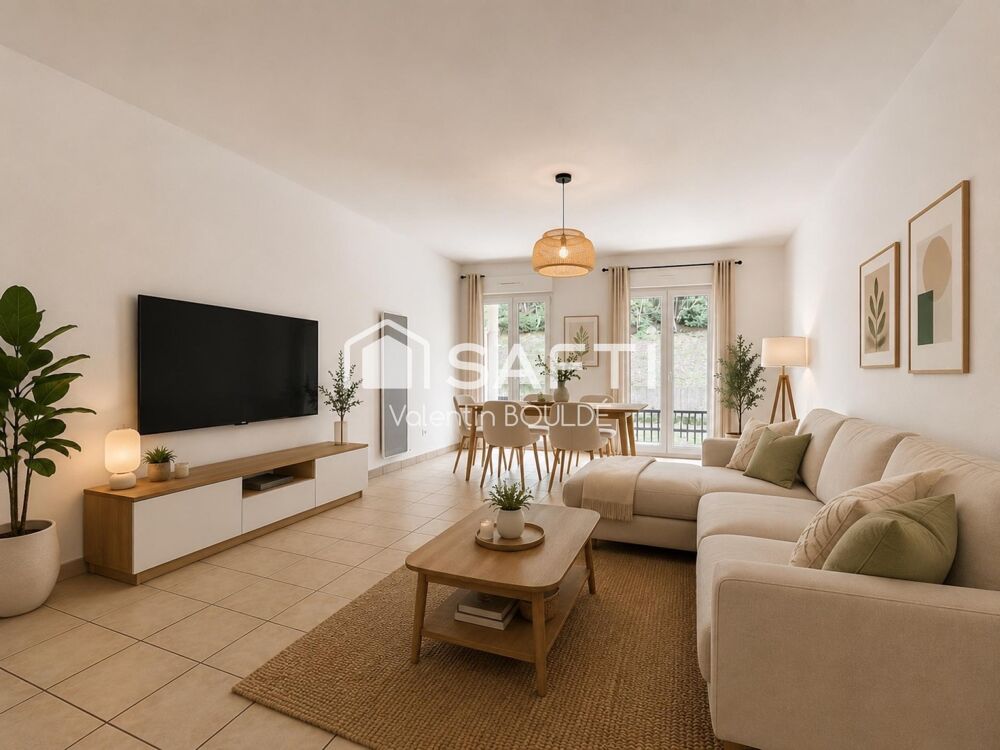 Beau T3 avec balcon au sein dune résidence sécurisée avec piscine.