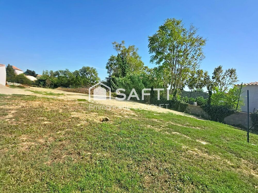 Vente Terrain Terrain constructible viabilisé de 703 m² Capestang
