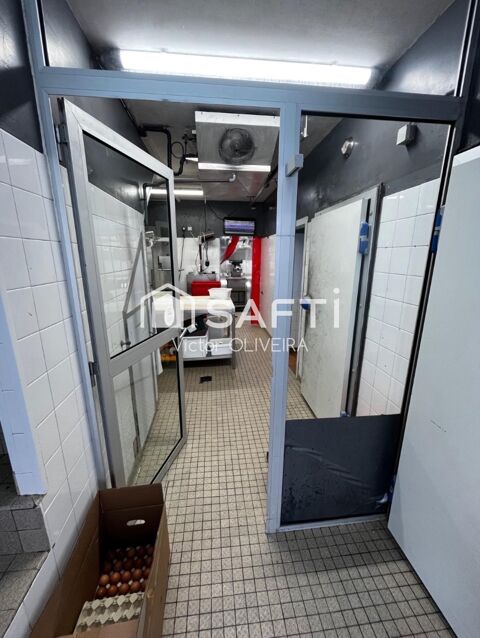 Immeuble Avec Local Commercial en rez-de-chauss&eacute;e 112000 81370 Saint-sulpice-la-pointe