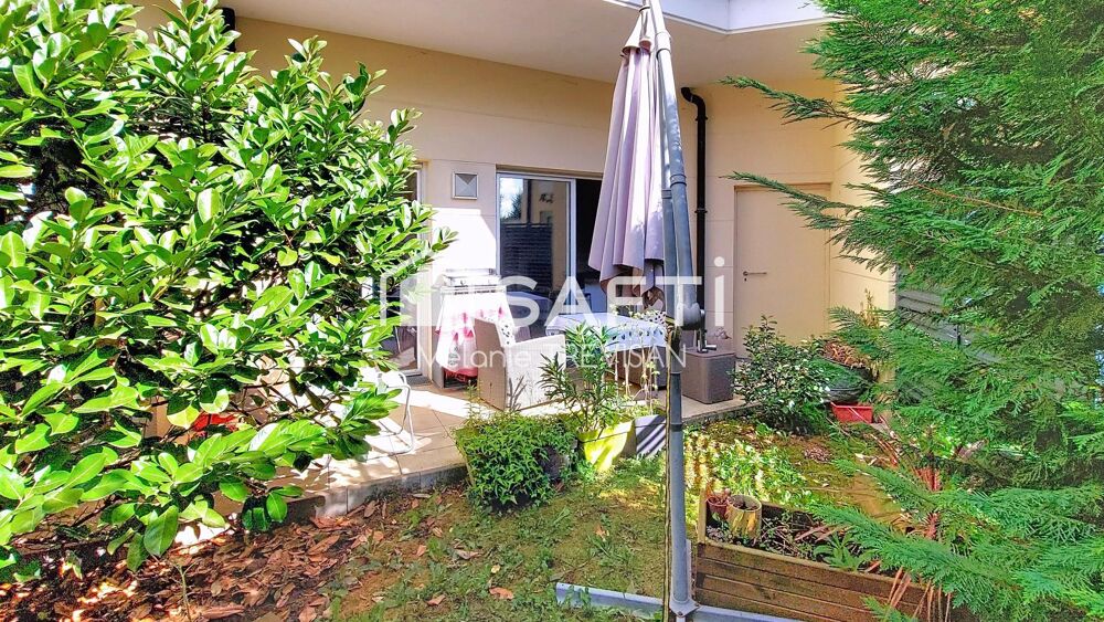 Vente Appartement Antony- Rez de jardin avec 2 chambres, 30 m² de terrasse et jardin à 10 mn du RER B Antony