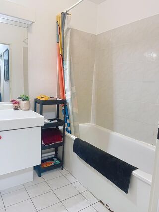  Appartement  vendre 2 pices 54 m