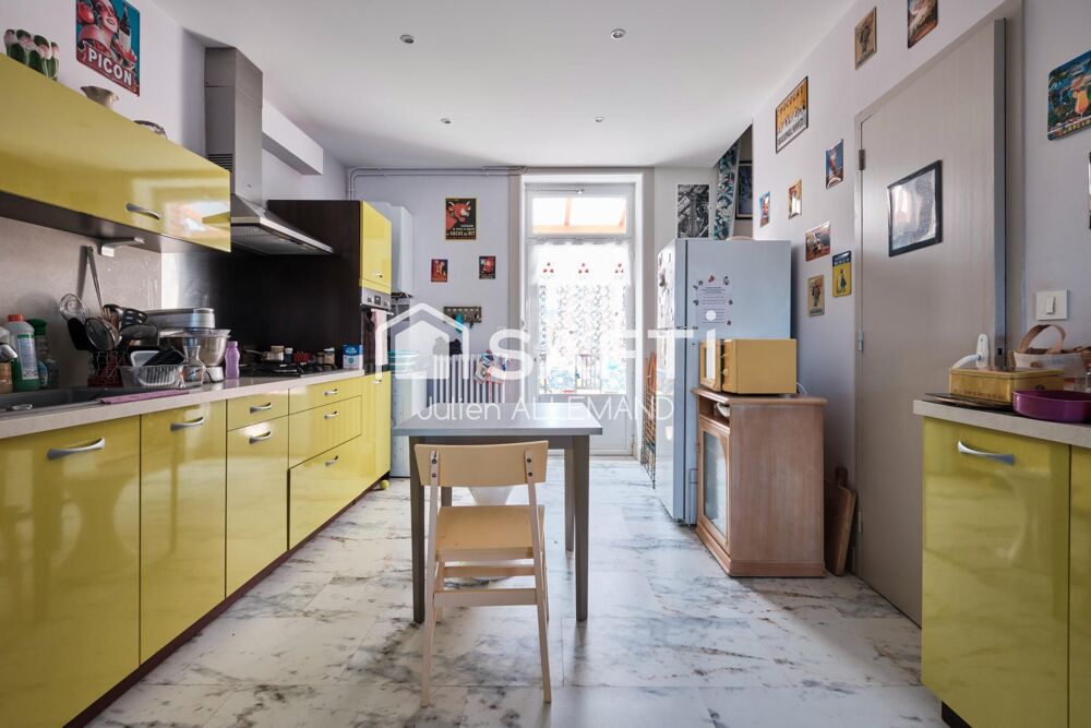 Vente Maison Maison avec jardin, à proximité du centre-ville Lons-le-saunier