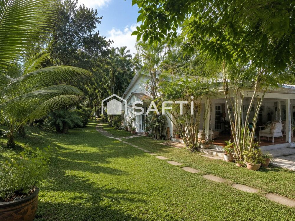 Vente Maison Saint-Paul : écrin tropical avec piscine Saint-paul