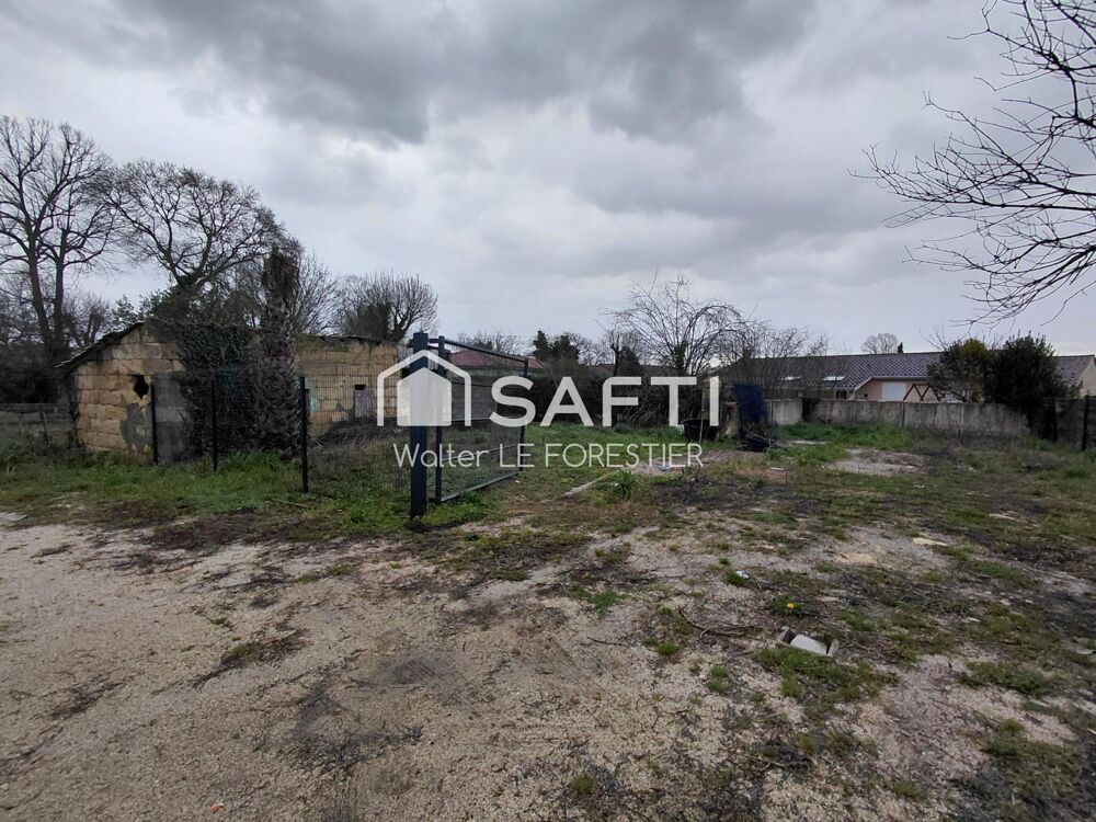 Vente Maison ANNEXE DE MAISON CLOS SUR TERRAIN DE 300 m² Saint-louis-de-montferrand