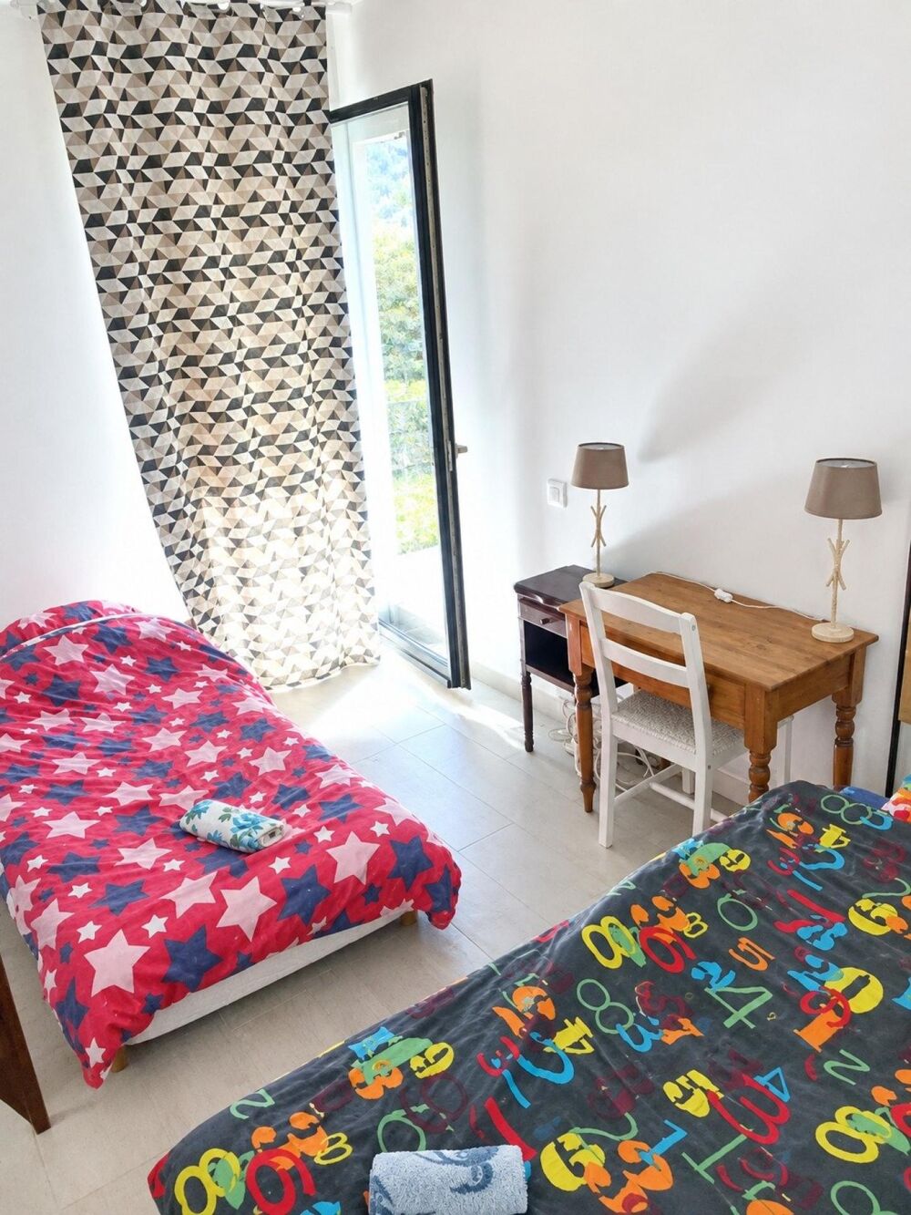 Vente Appartement T2 livré en 2023 – Vendu entièrement meublé et équipé – idéal 1er achat ou investisseur Bordeaux
