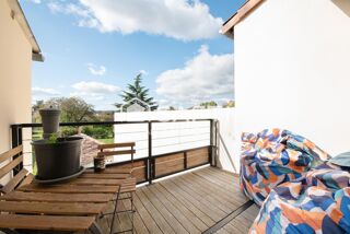  Maison � vendre 10 pi�ces 234 m�