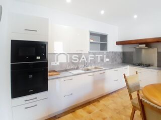  Maison � vendre 8 pi�ces 211 m�