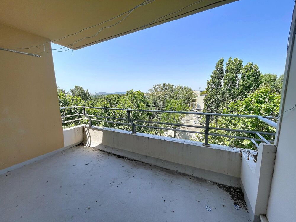 GRAND T4 AVEC BALCON VUE DEGAGEE DERNIER ETAGE
