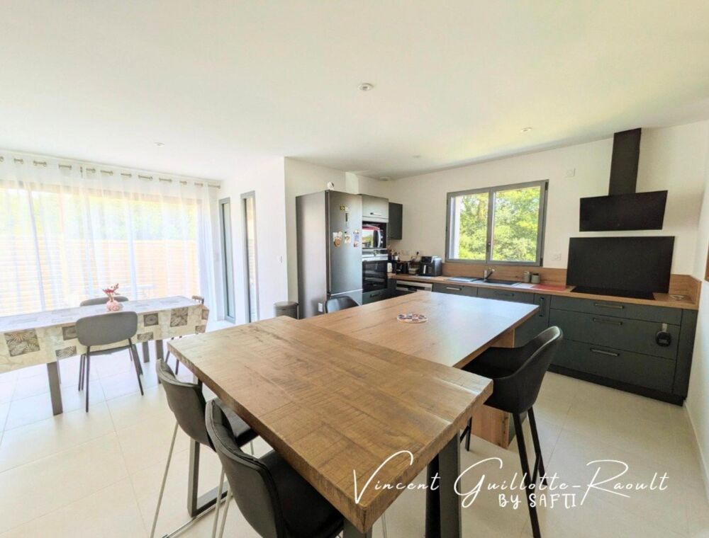Maison 2024- 4 pieces- 3 chambres-terrain 368 m²