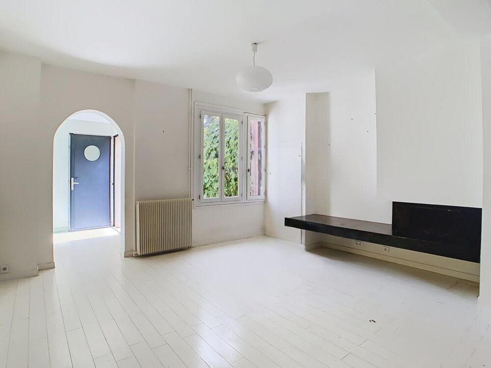 Vente Maison COLOMBES - MAISON DE CARACTÈRE - SUITE PARENTALE - BUREAU - TERRASSE ET JARDIN Colombes