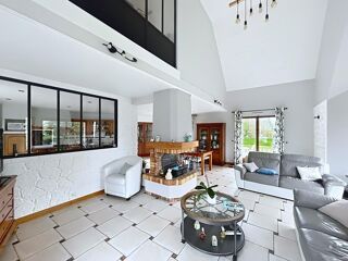  Maison � vendre 7 pi�ces 220 m�