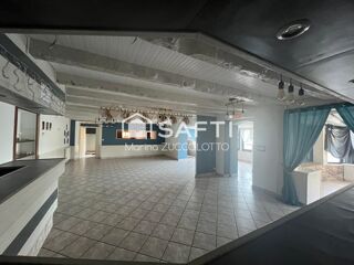  Immeuble à vendre 262 m²