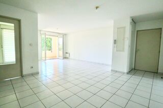 Vente Appartement Appartement T4, 85m2,Terrasse, parking et Piscine! Avignon