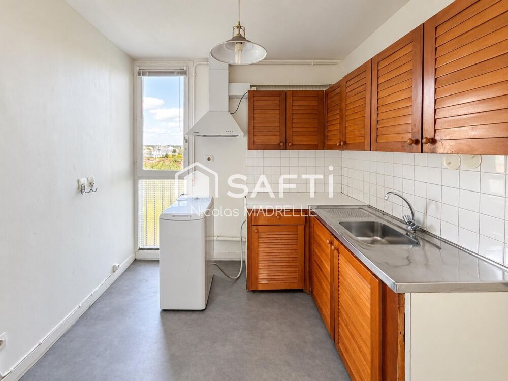 Vente Appartement T4 lumineux avec magnifique vue sur ville. Bordeaux