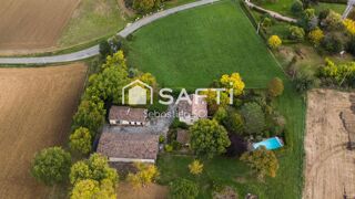  Maison � vendre 9 pi�ces 220 m�