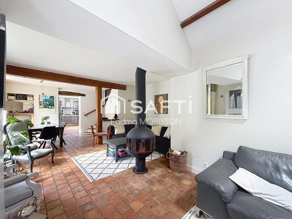 Vente Maison Maison en pierre de 133 m² habitables avec dépendance Vaureal