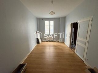  Maison  vendre 13 pices 330 m