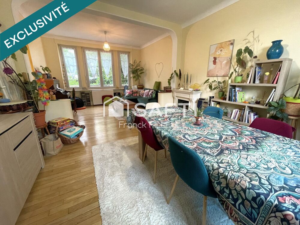 Maison de famille avec garage et jardin