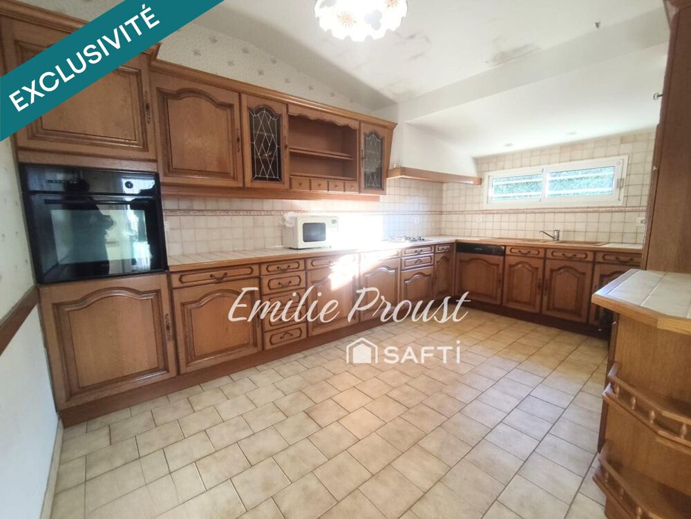 Vente Maison Maison de plain-pied avec beau terrain et fort potentiel � Civray Civray