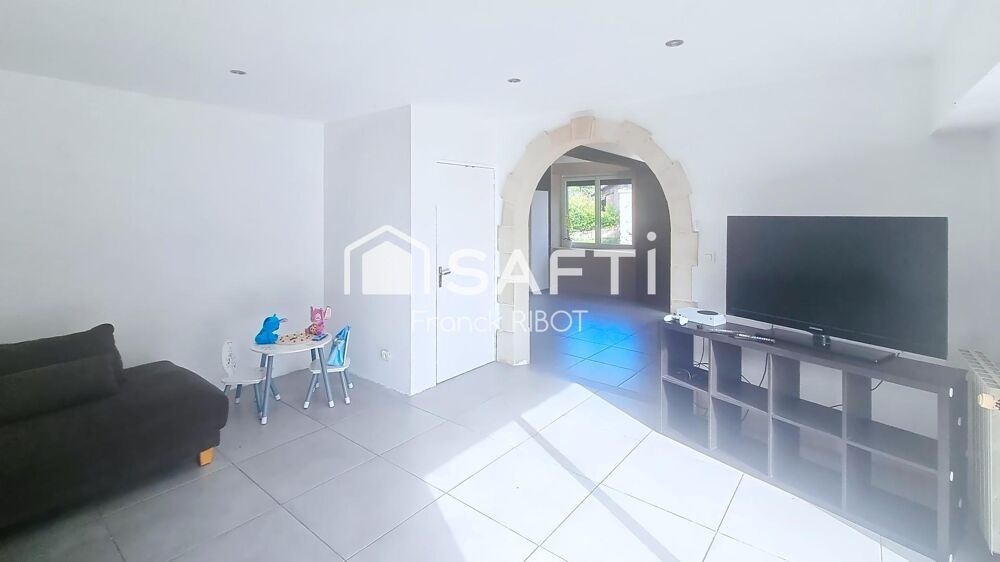 Maison de 155m2 sur un terrain de 3195m2