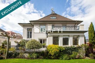  Maison à vendre 12 pièces 391 m²