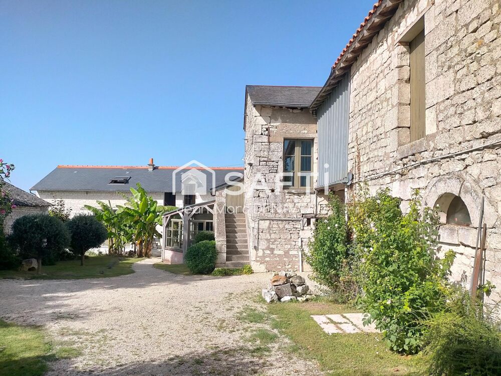 Vente Maison Ancienne,spacieuse à quelques encablures de Chinon Lemere