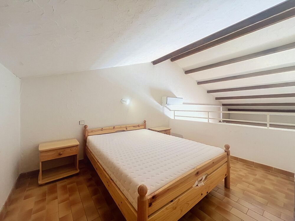 Vente Appartement Peymeinade : T2 en Duplex + 2 stationnements au calme. Peymeinade