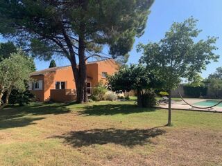  Maison � vendre 7 pi�ces 204 m�