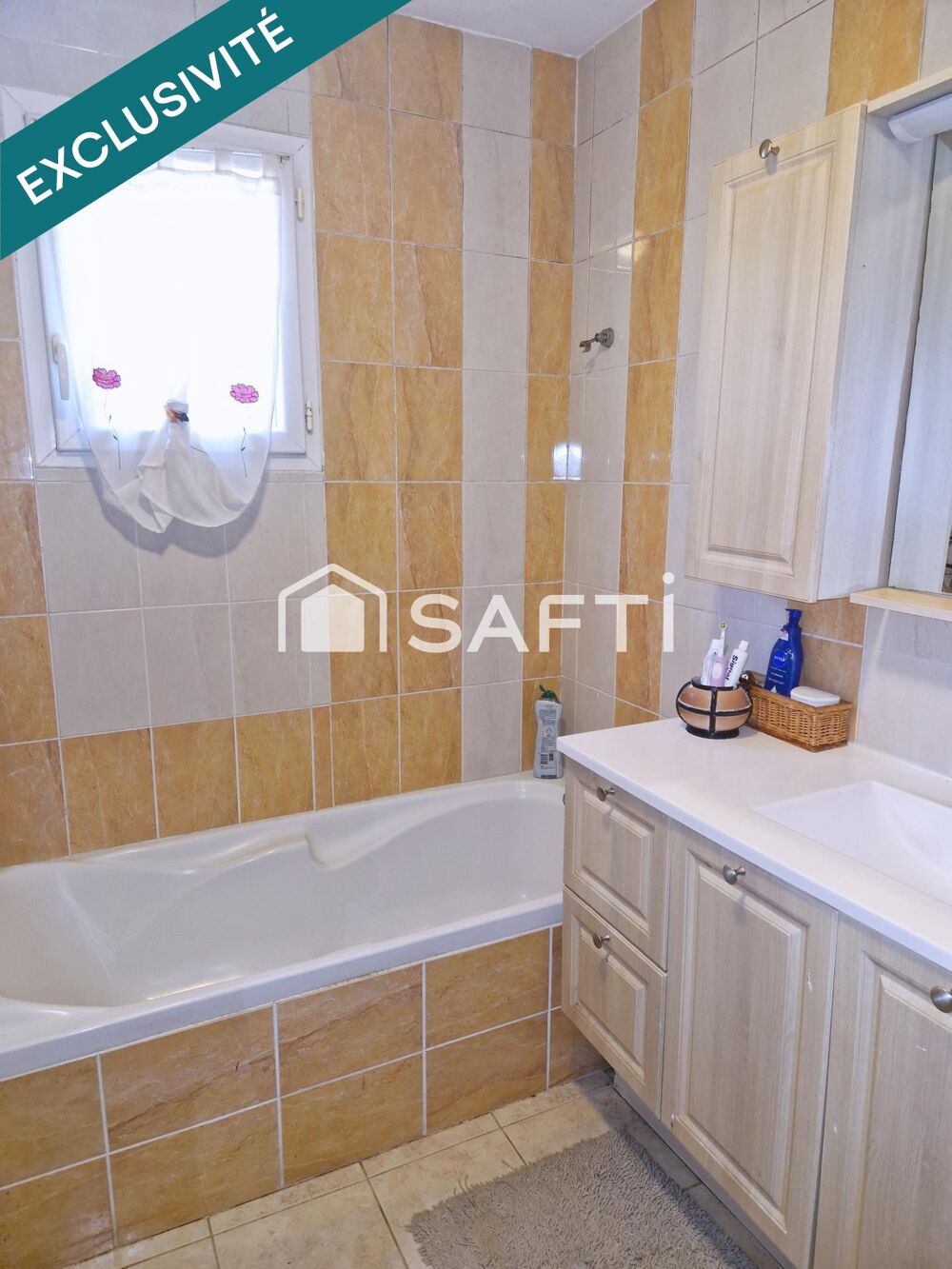 Plain-pied avec 4 chambres sur un terrain de 840 m²