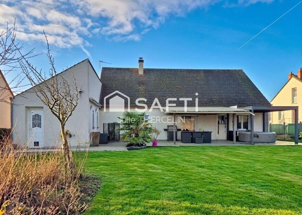 Vente Maison Maison familiale récente de 3 chambres avec garage et dépendance Boiscommun